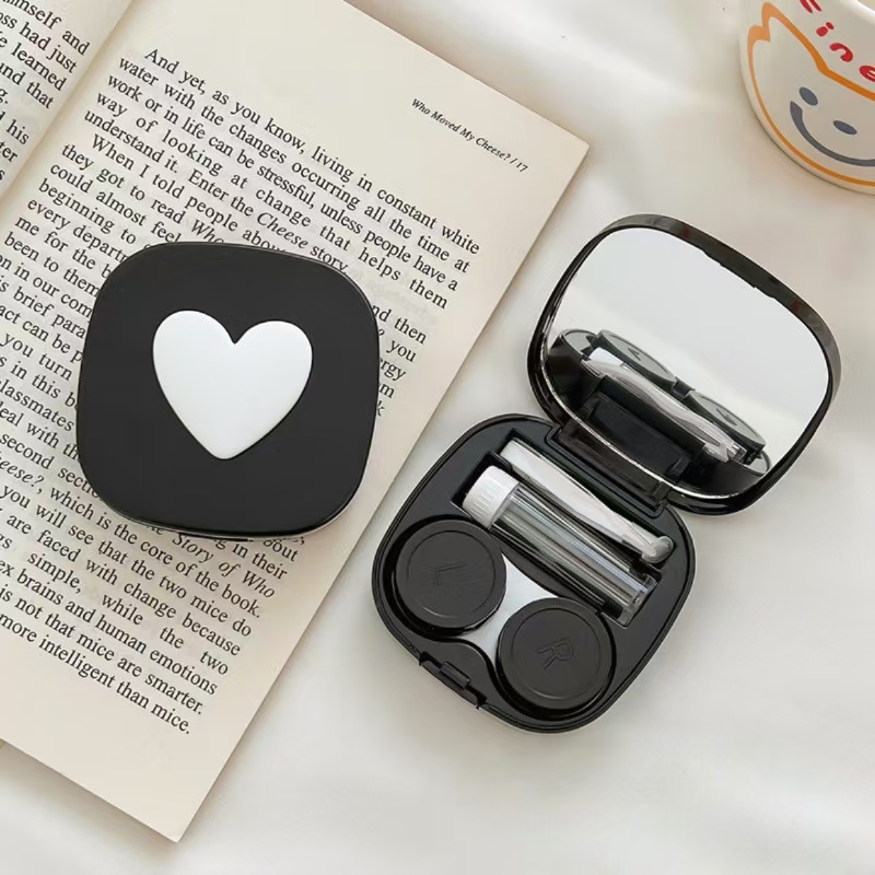 Custodia per lenti a contatto  - Travel Video Accessories recensione e prezzo
