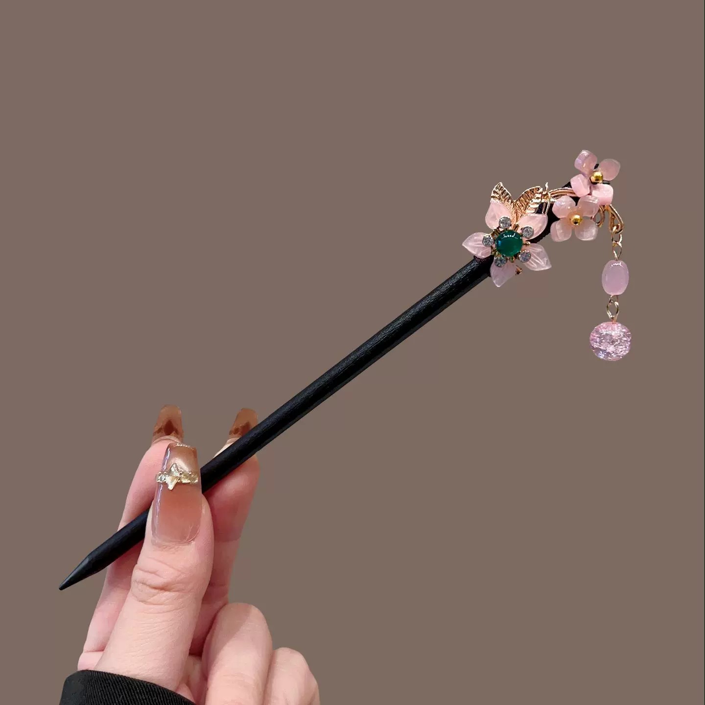 Forcina per capelli in legno a - Travel Hair Accessories recensione e prezzo